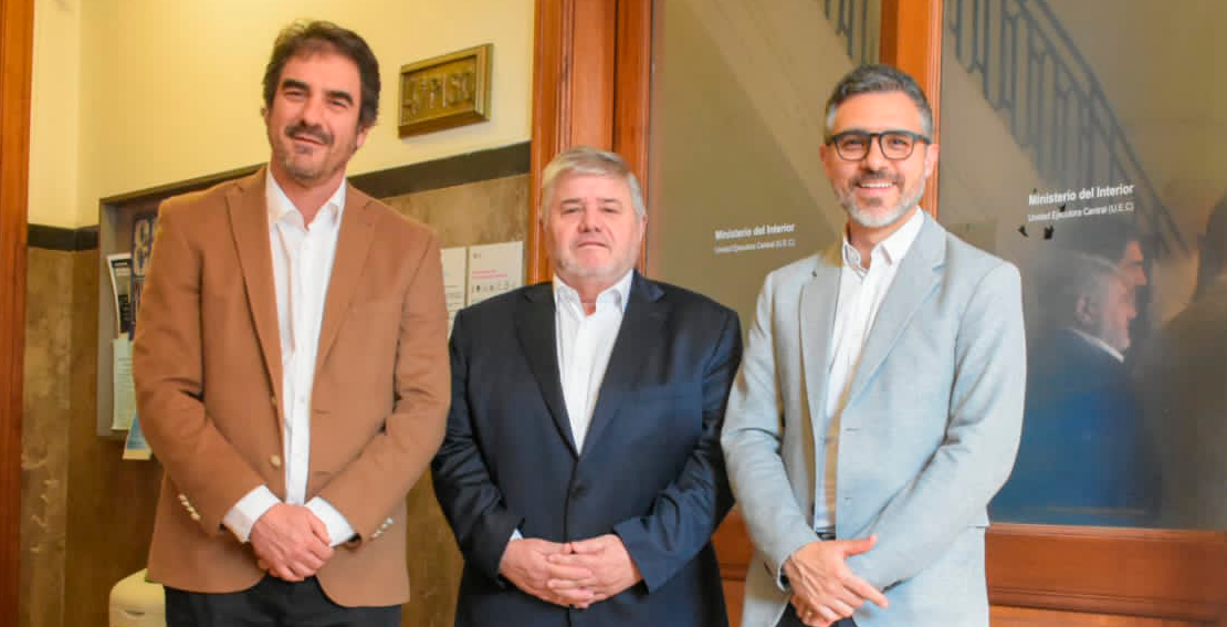 Firma del Acta de Negociación de Servicio de Consultoría en el marco del proyecto    "Fortalecimiento de los Sistemas de Gestión de la Comisión Arbitral".